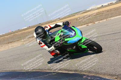 media/Mar-07-2022-Fun Track Dayz (Mon) [[9cc4a7dca7]]/Novice Group/145pm (Grapevine)/